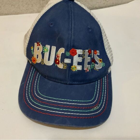 Buc-ee's Floral Embroidered Mesh Trucker Hat One Size - Picture 1 of 4